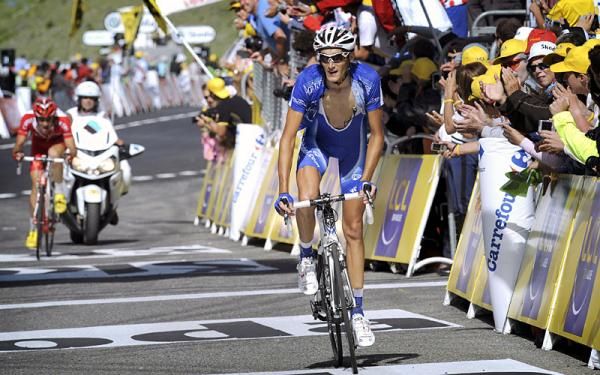 Brice Feillu (Agritubel) approaches the finish line in Andorre Arcalis.