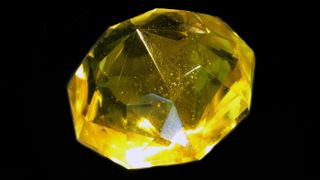 Here, a glass replica of the yellow Florentine Diamond, a lost diamond of Indian origin.