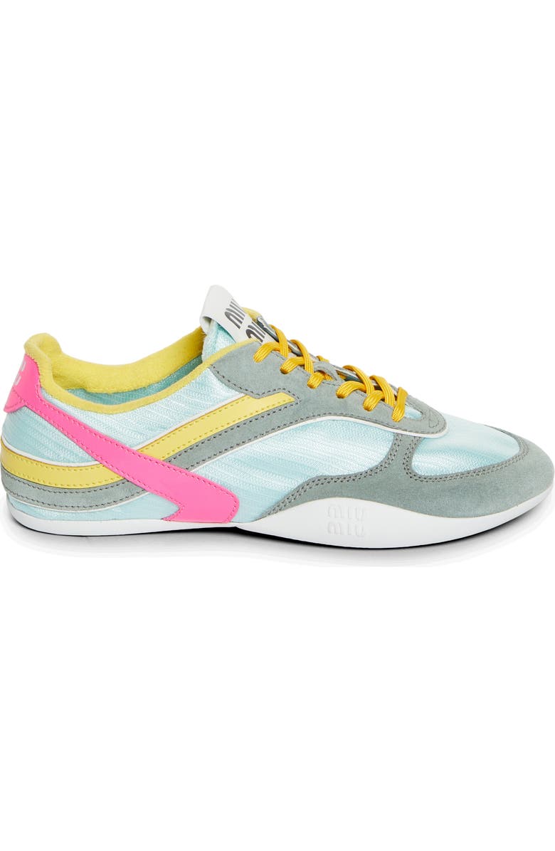 Gymnasium Low Top Sneaker