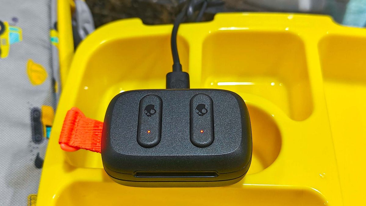 Skullcandy Dime 3 Review At 29 These Are The Best Cheap Wireless Earbuds Around Right Now 2109