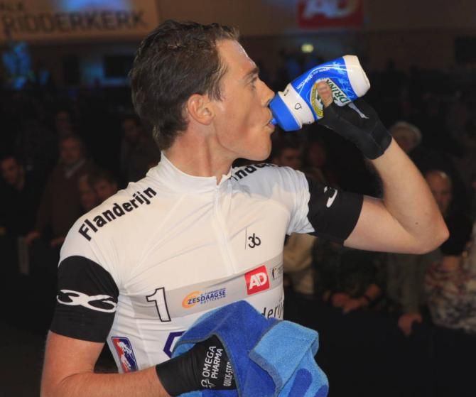 Niki Terpstra recovers during day three of the Rotterdam Six.