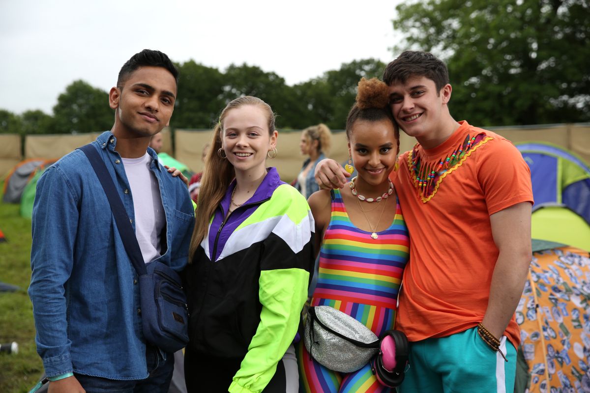 Hollyoaks spoilers: FESTIVAL FUN! Sinead Shelby gets ready to party as ...