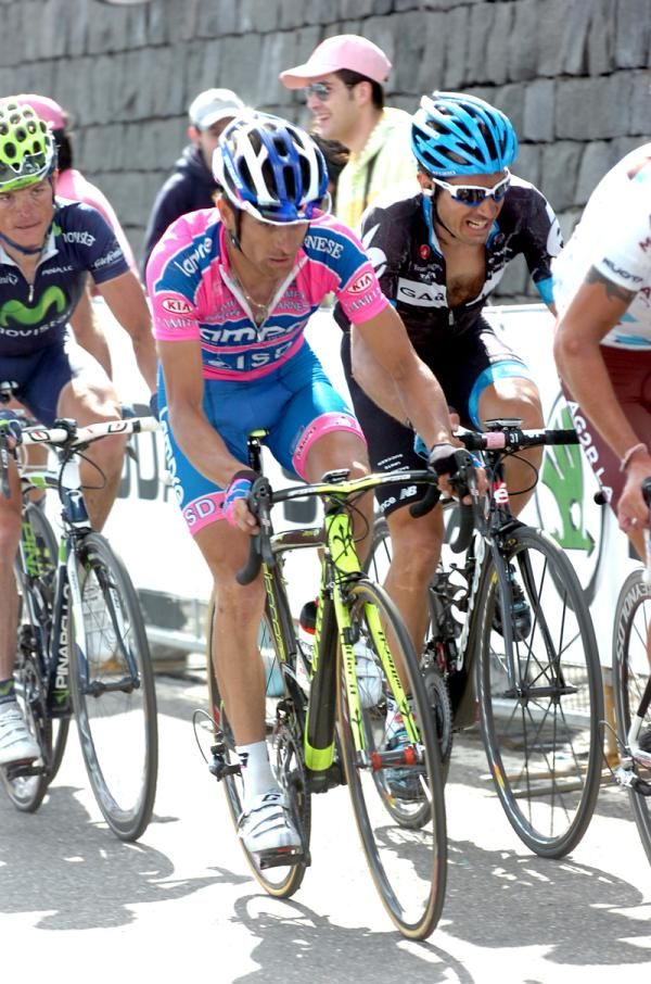 Michele Scarponi (Lampre) cracked after Contador dropped him