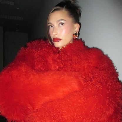 7 Old Money Hairstyles That Look Polished and Chic | Who What Wear