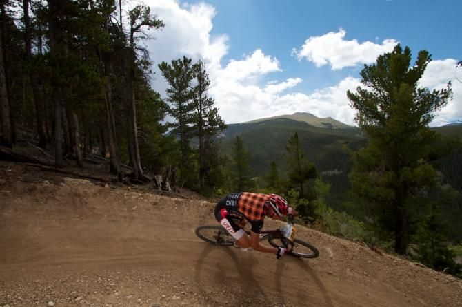 Todd Wells descends the brand new Sidedoor singletrack