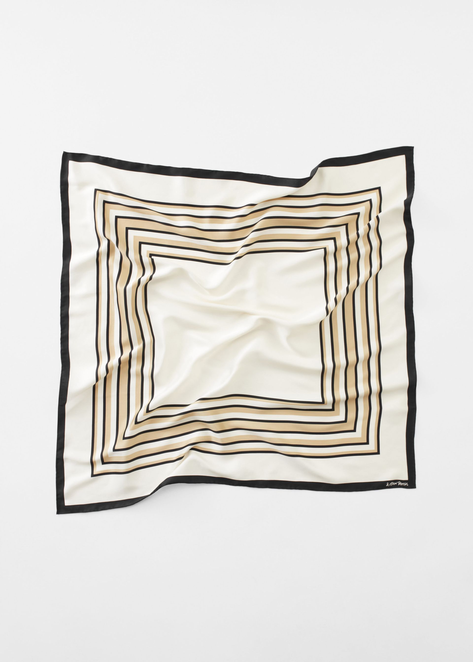 Graphic-Print Square Scarf