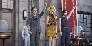Josh Hutcherson, Elizabeth Banks, Jennifer Lawrence - The Hunger Games