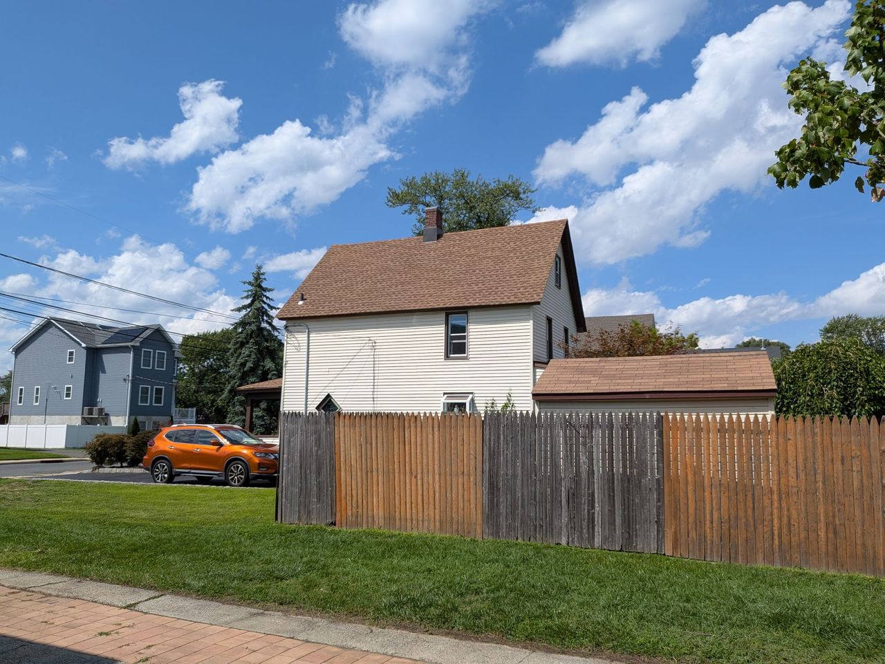 Google Pixel 10 camera sample.
