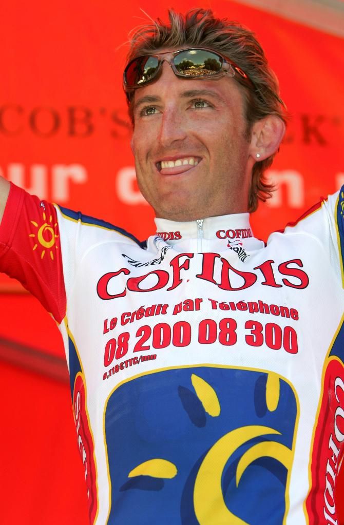 Matt White after winning stage 4 of the 2005 race