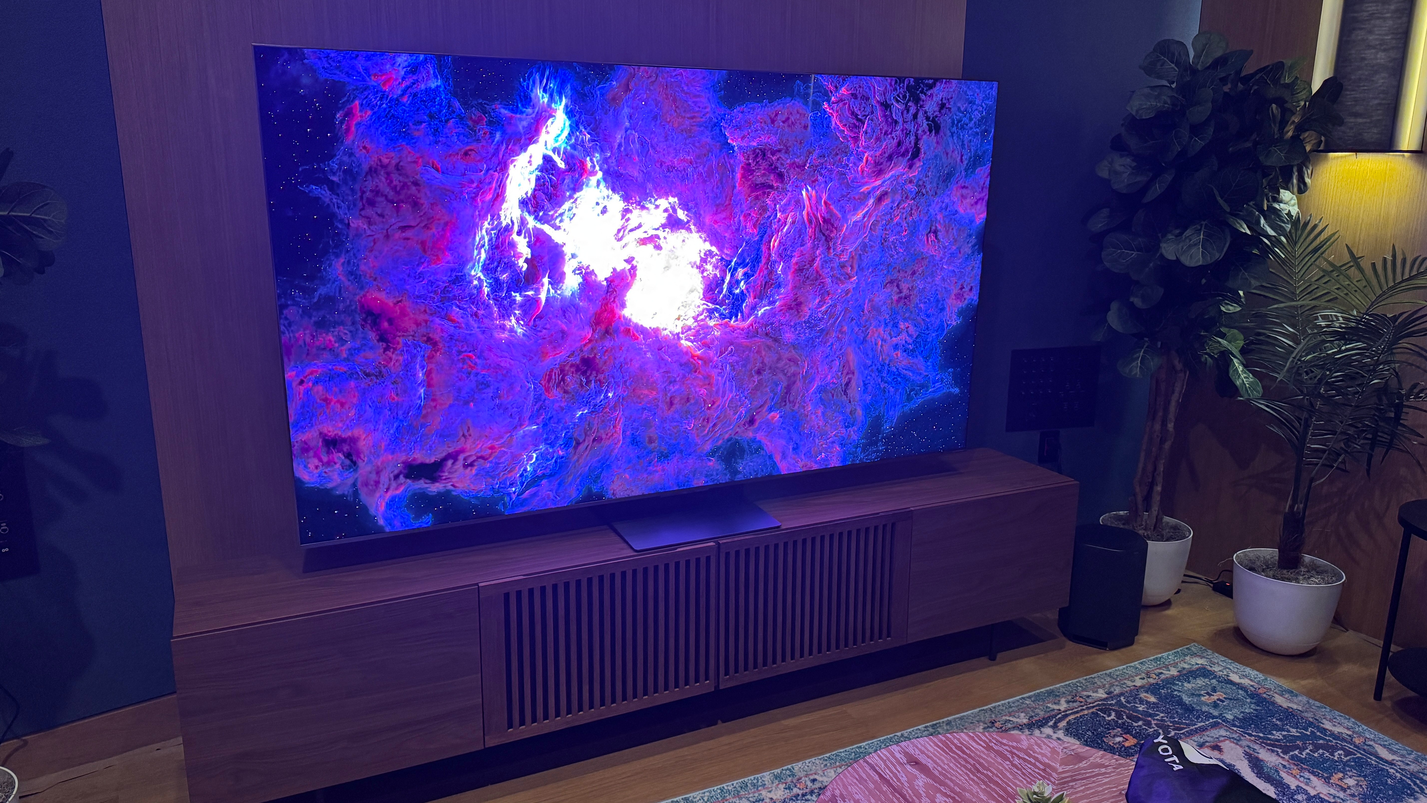 I heard the new TCL Z100 Dolby FlexConnect speakers, and it could be the beginning of a new era for home theater