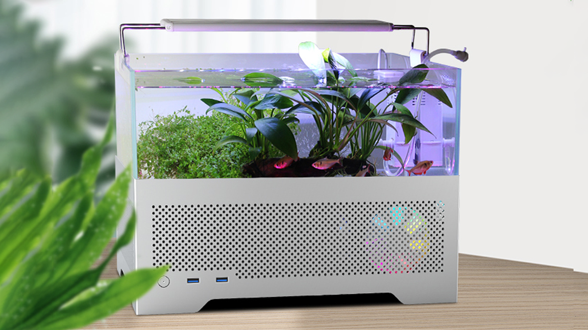 This fish tank PC has gone straight to the top of my wish list