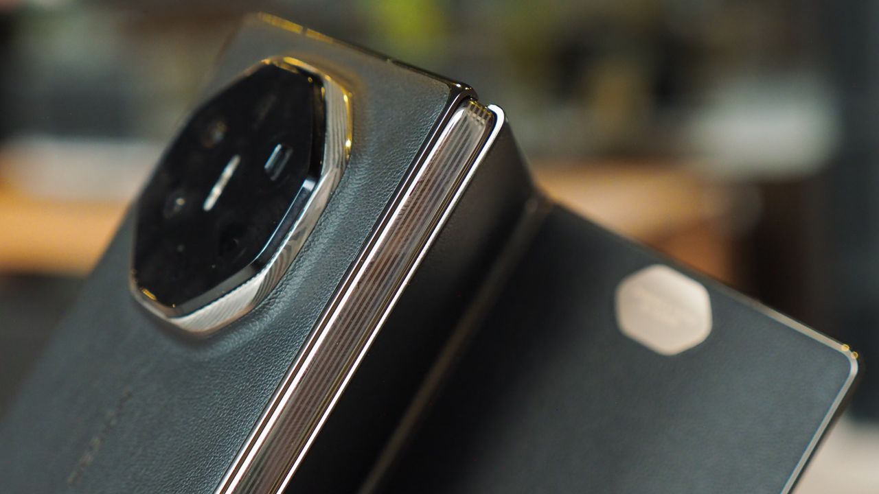 Huawei Mate XT review