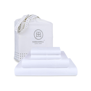 White cotton bedding set