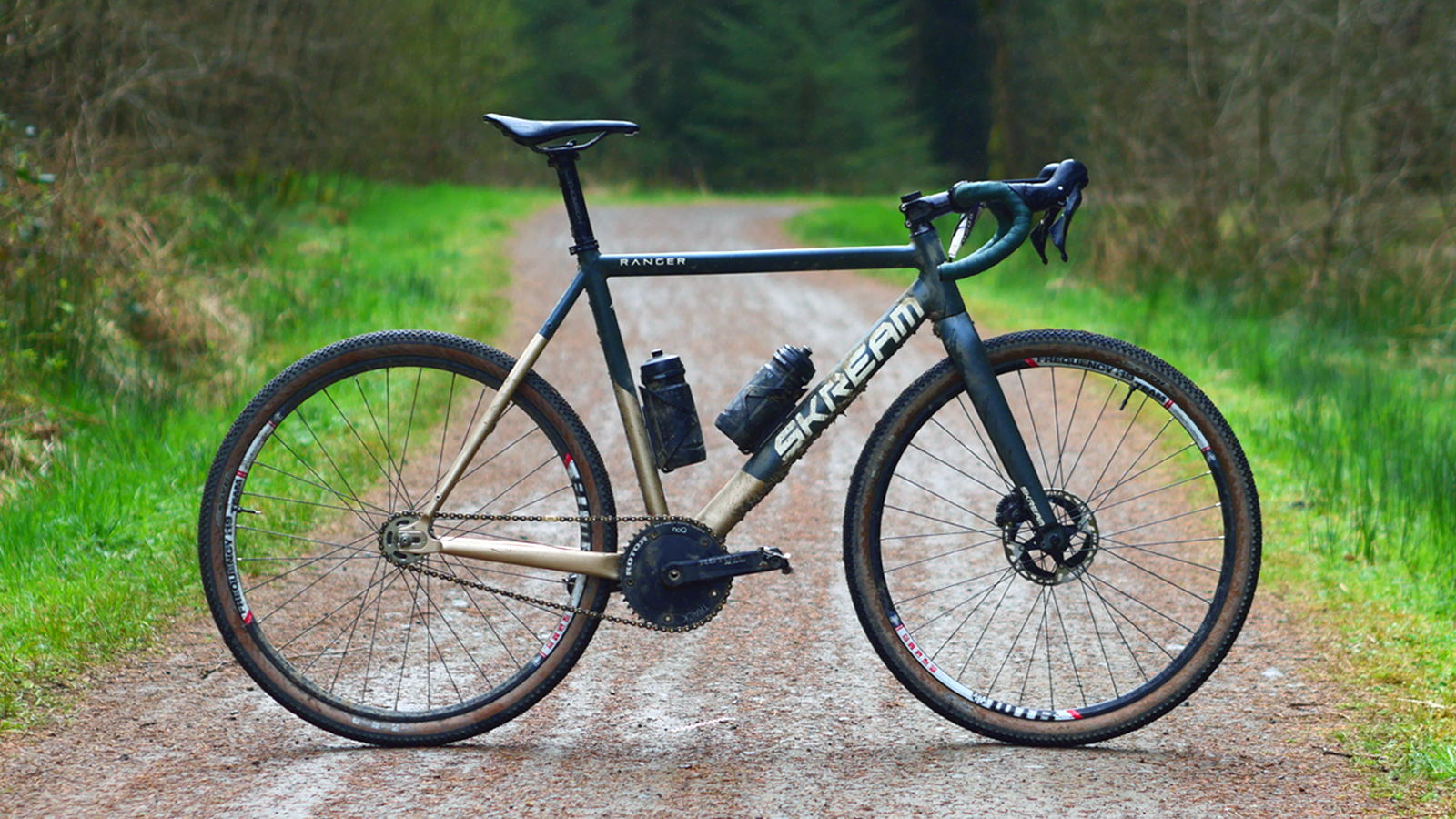 Skream Ranger gravel fixed gear bike pictured on a gravel path