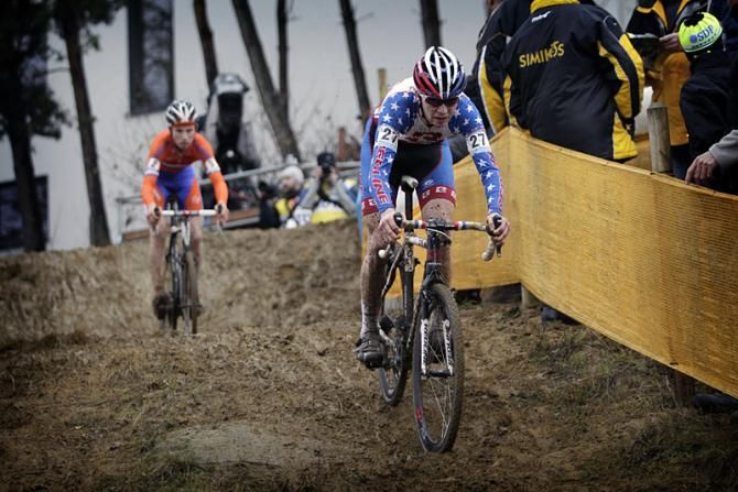 US champion Logan Owen en route to a second place finish at the Zolder World Cup.