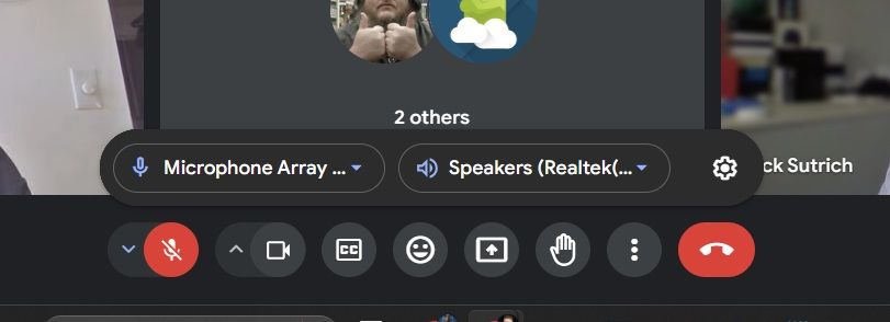 Clicking on the new submenu produces a floating UI toolbar for device options.