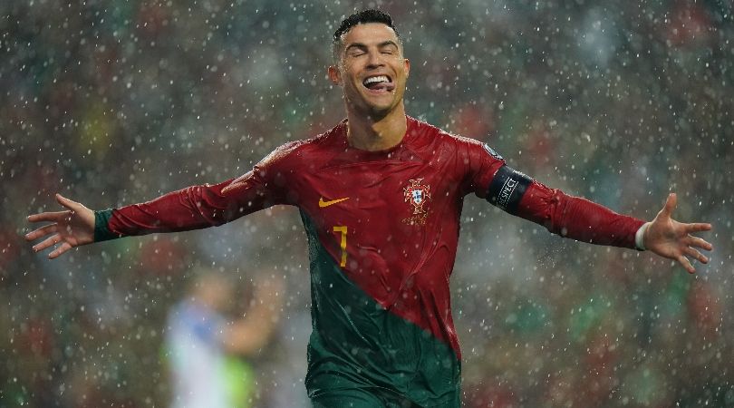 Photo of Cristiano Ronaldo predbehol Lionela Messiho na zozname najbohatších futbalistov Forbes pre rok 2023.