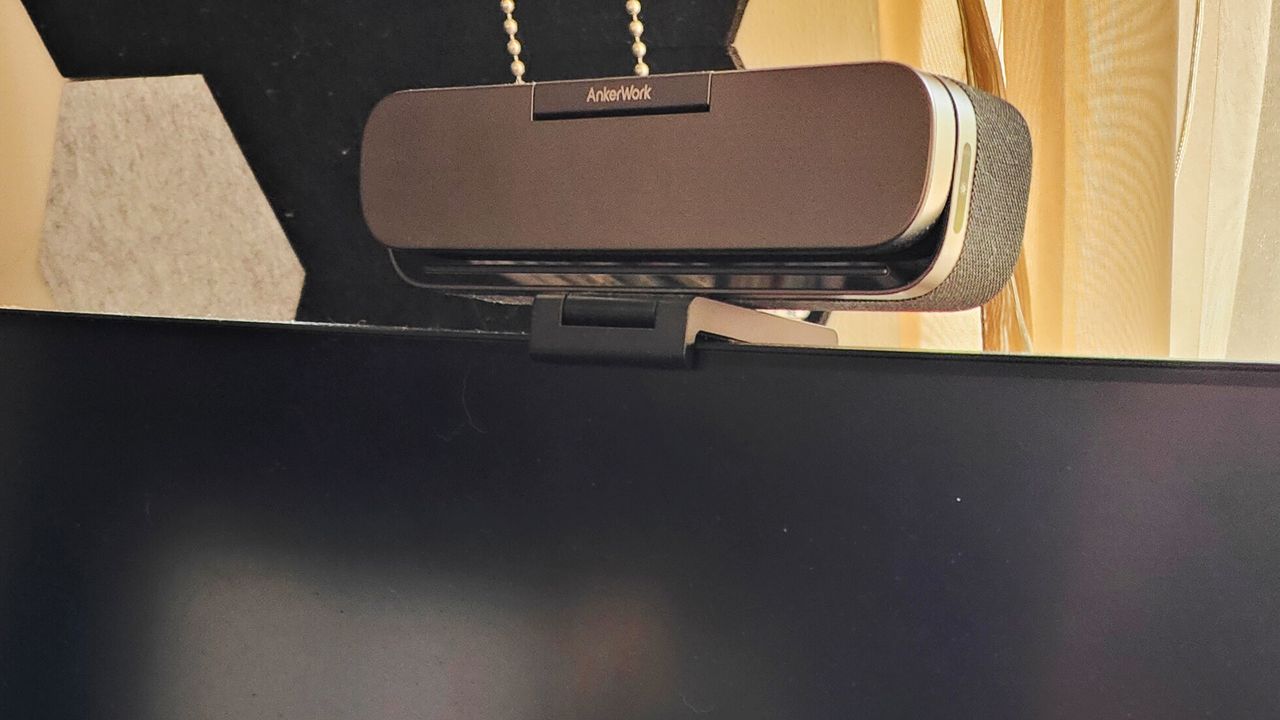 A photograph of the Ankerwork B600 Video Bar with the privacy shutter closed