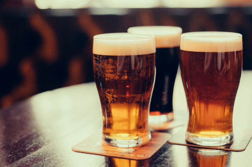 drinking-this-type-of-booze-makes-you-sexier-according-to-science-2-1556669155-wgoF-column-width-inline