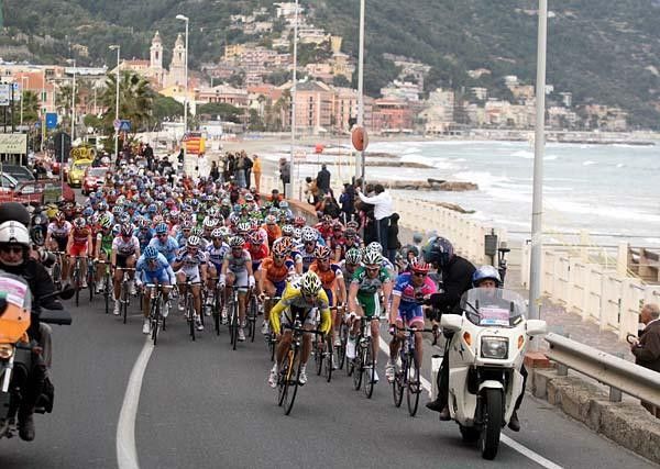 Ivan Rovny (Tinkoff Credit Systems) attacked late in the race but couldn't get away.