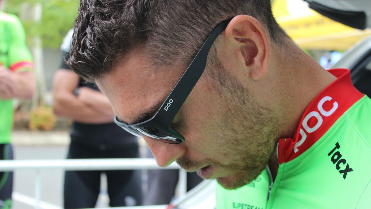 Patrick Bevan wears POC Want glasses ahead of the stage start