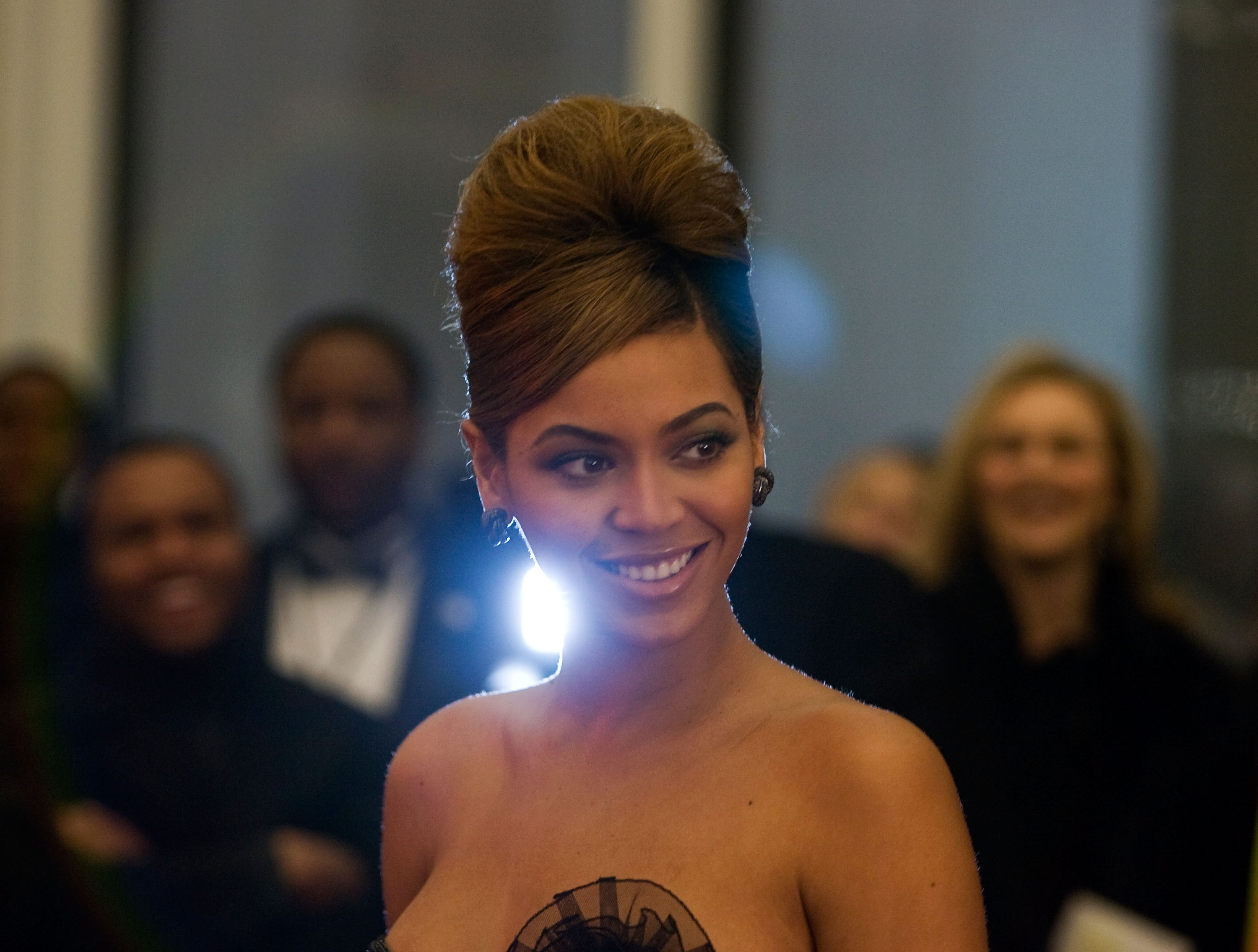 Beyonce attends the 31st Annual Kennedy Center Honors at the Hall of States inside the John F. Kennedy Center for the Performing Arts on December 7, 2008 in Washington, DC.