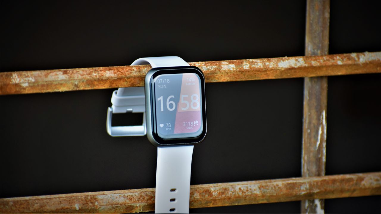 NoiseFit ColorFit Ultra