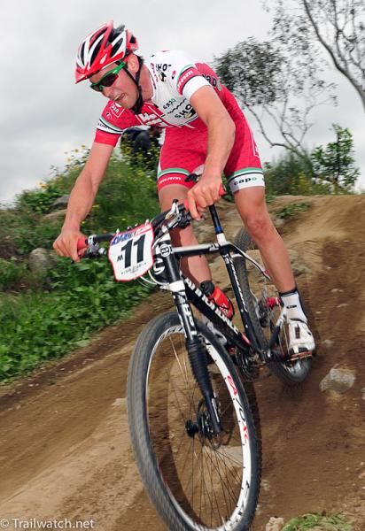 Troy Wells (Clif Bar) trying to stay with the lead group.