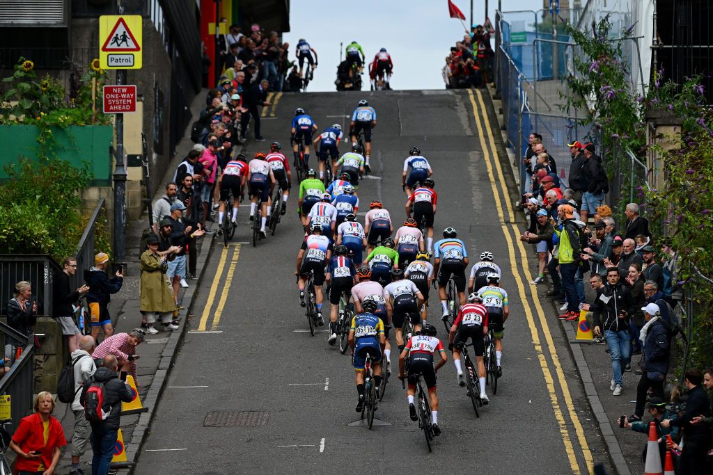 images from the Junior Men's road race at the UCI Road World Championships 2023 in Glasgow