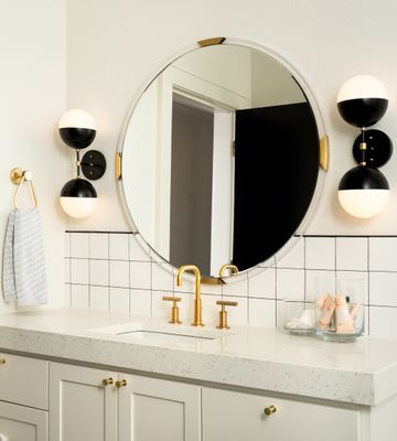 7 tricks designers use black accents to add verve to a room | Homes ...