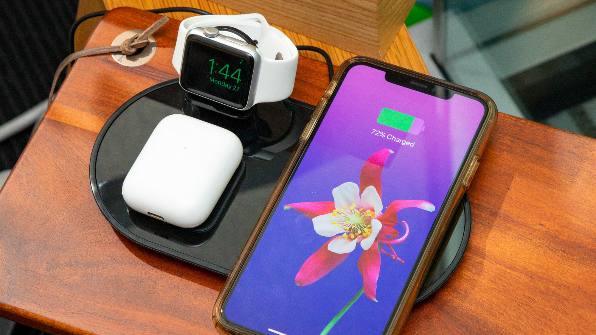 Mophie 3-in-1 Wireless Charging Pad with iPhone, AirPods and Apple Watch