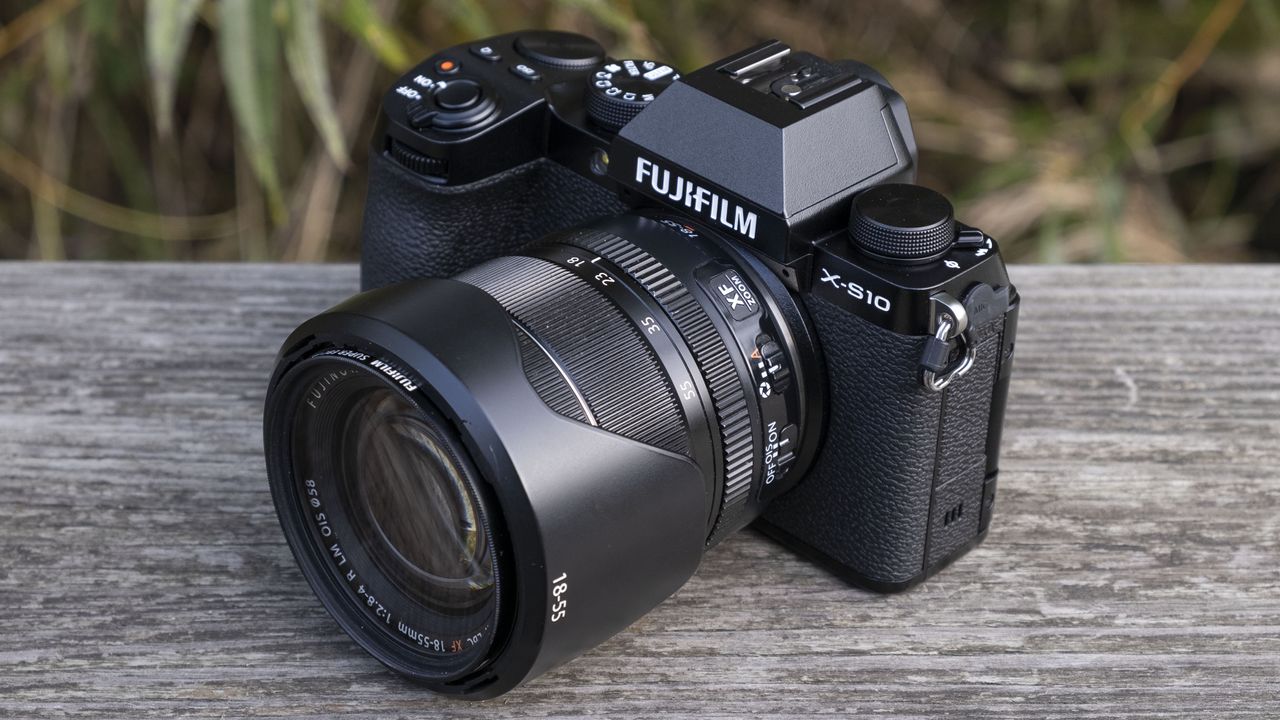 Fujifilm X-S10