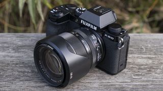 Fujifilm X-S10