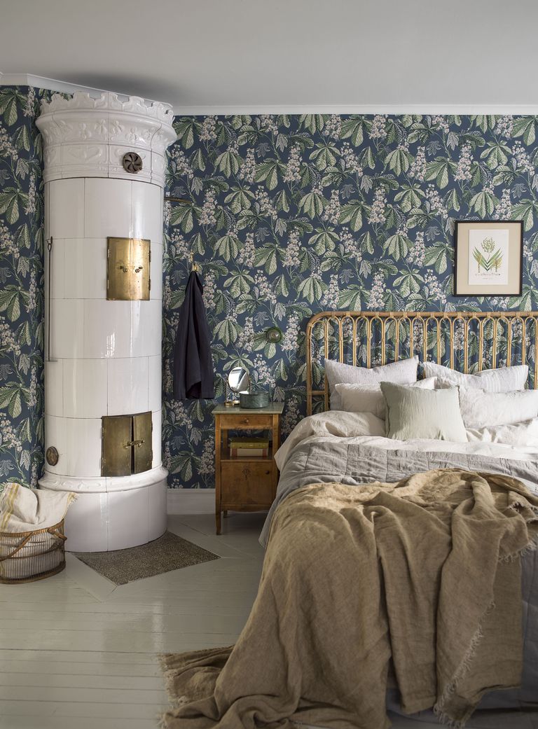 Bedroom Wallpaper Ideas 15 Ways To Add Personality To Your Space Real Homes