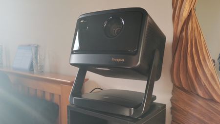 DangBei DBOX02 Pro 4K projector