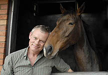 martin-clunes-horse.jpg