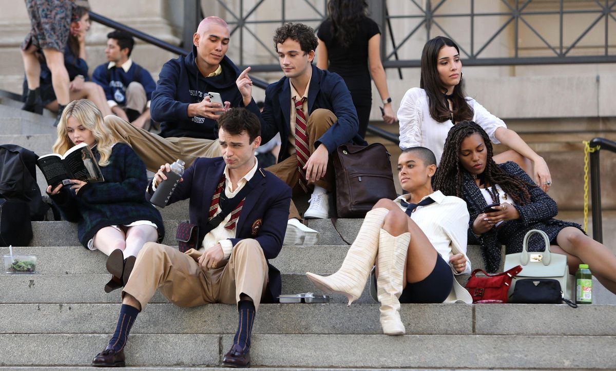 Meet The Gossip Girl Reboot 21 Cast My Imperfect Life