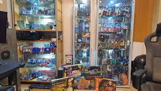 a picture of retro Graphics cards