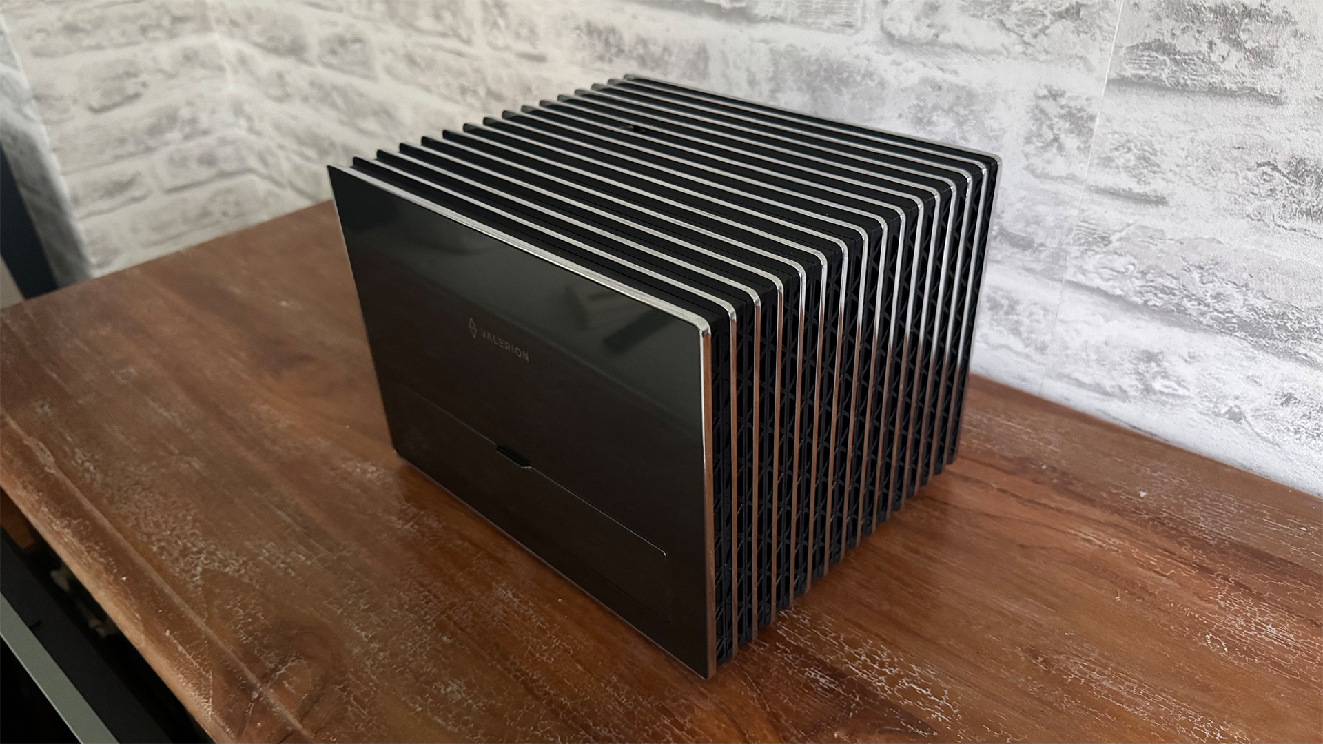 Valerion VisionMaster Pro 2 home cinema projector