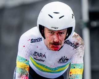 Jay Vine (Australia) took fifth place in the Road World Championships time trial but looked to be in the mix for bronze before his crash