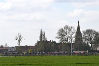 In Flanders Fields Men LIVE: Eight-man break up the road in calm before the storm at cobbled classic