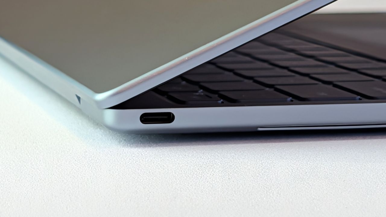 Dell XPS 13