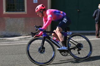 EF Education First's Simon Clarke descends the Poggio to set up a top-10 finish at the 2019 Milan-San Remo