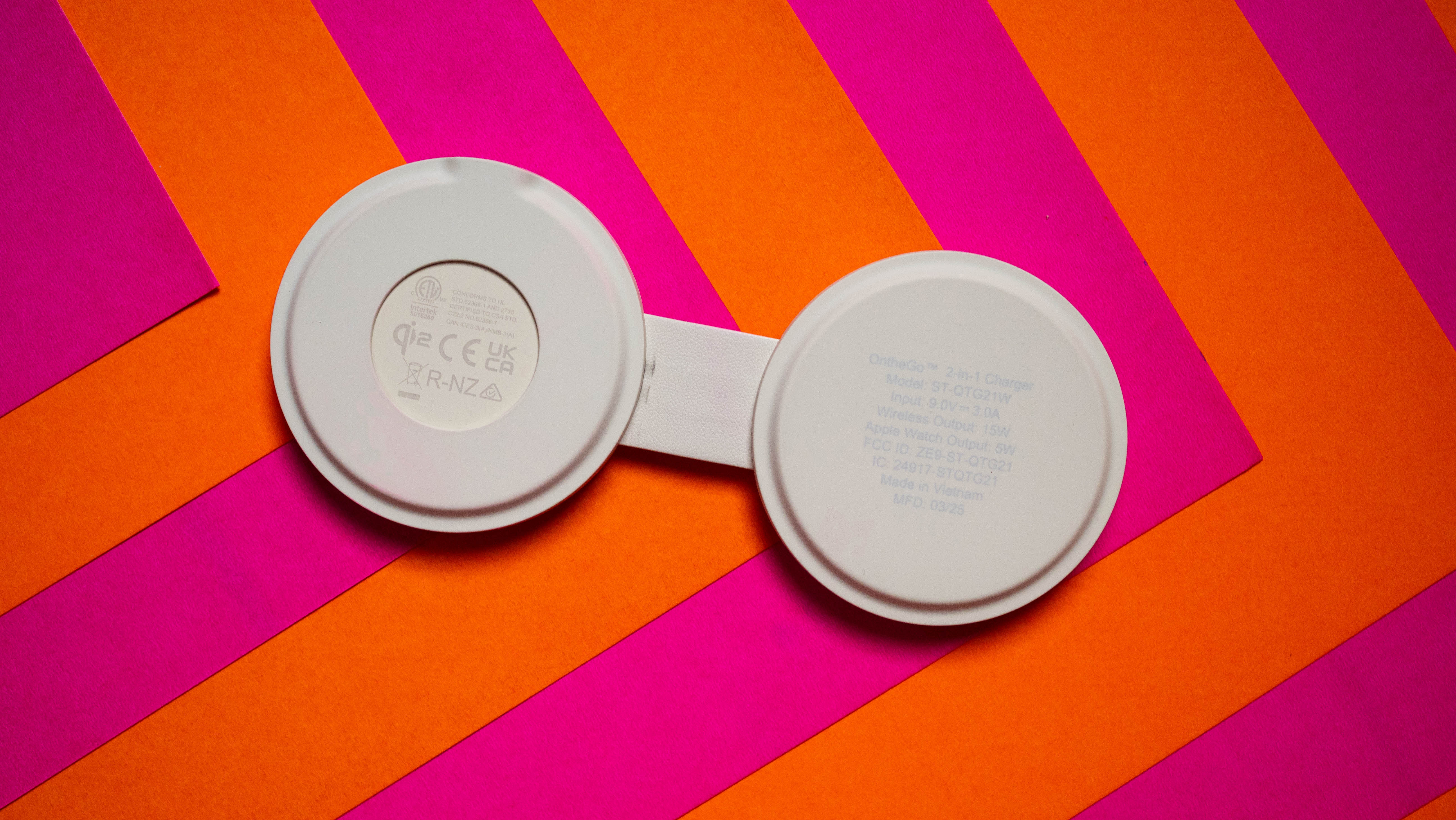 Satechi OntheGo 2-in-1 Qi 2 Travel Charger review