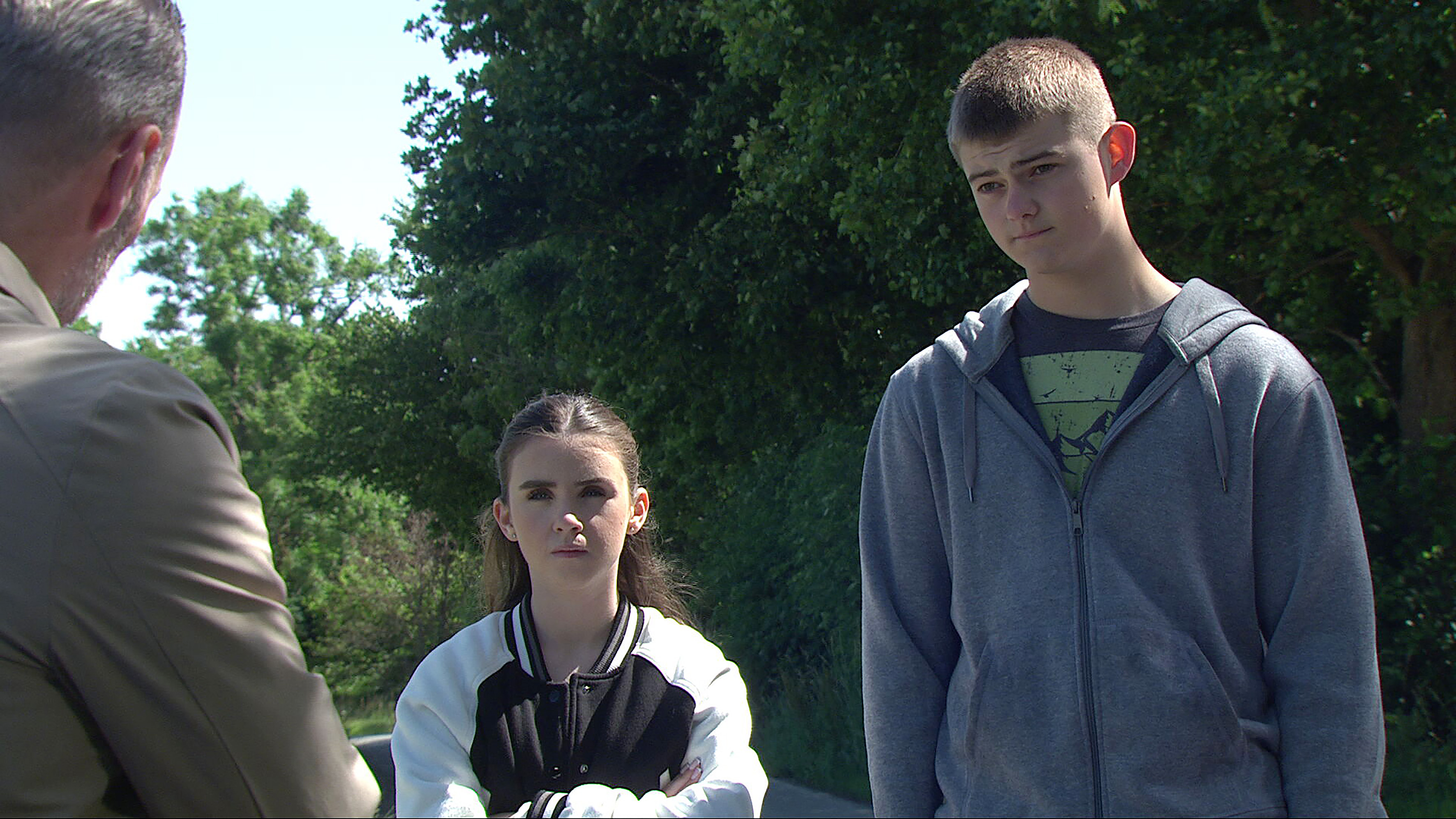 Ray summons April and Dylan