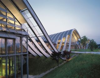 Zentrum Paul Klee undulating roof structure