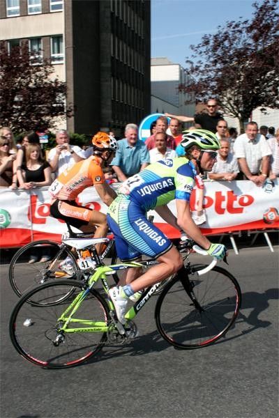 2005 Fleche Wallonne winner Danilo Di Luca gets his race underway.