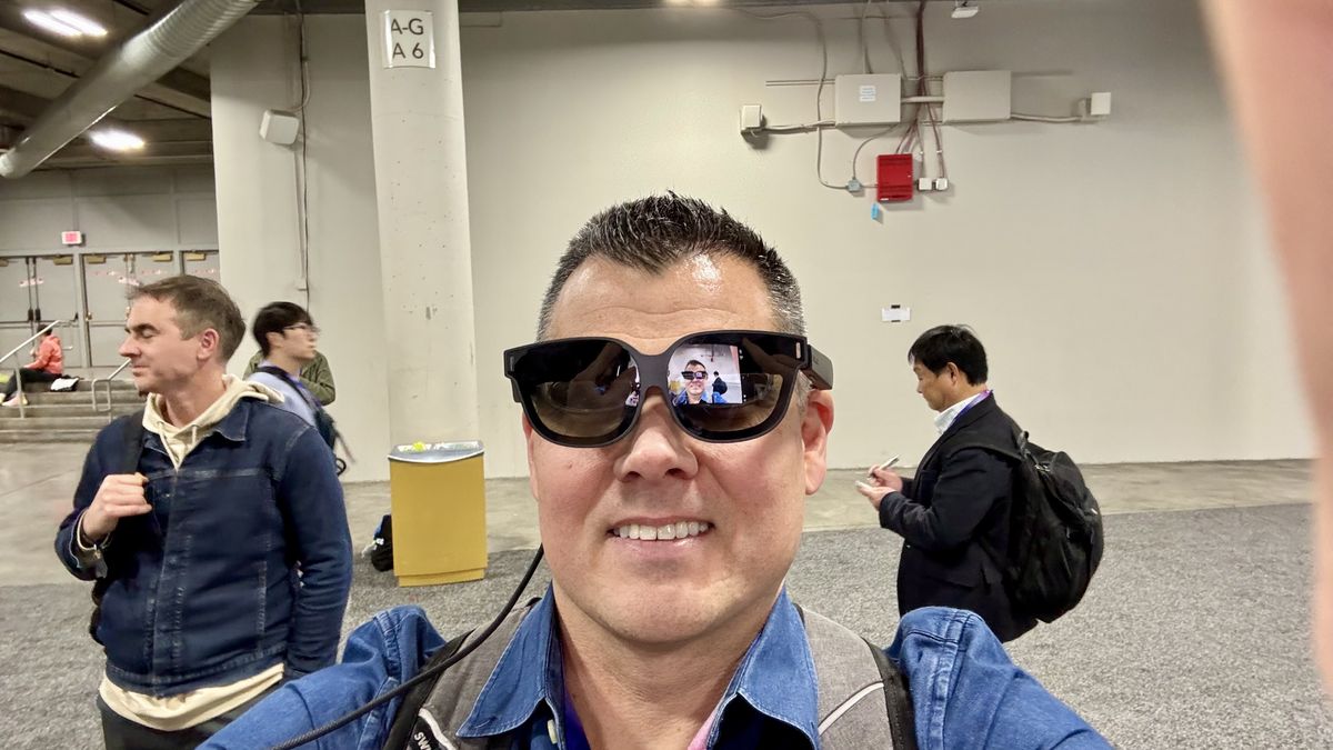 Inair Glasses