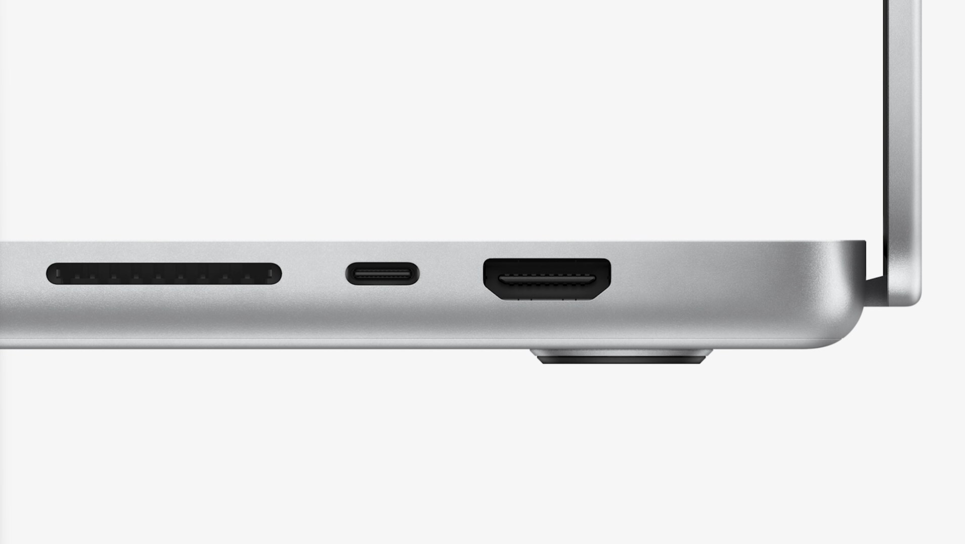 MacBook Pro 2022 ports