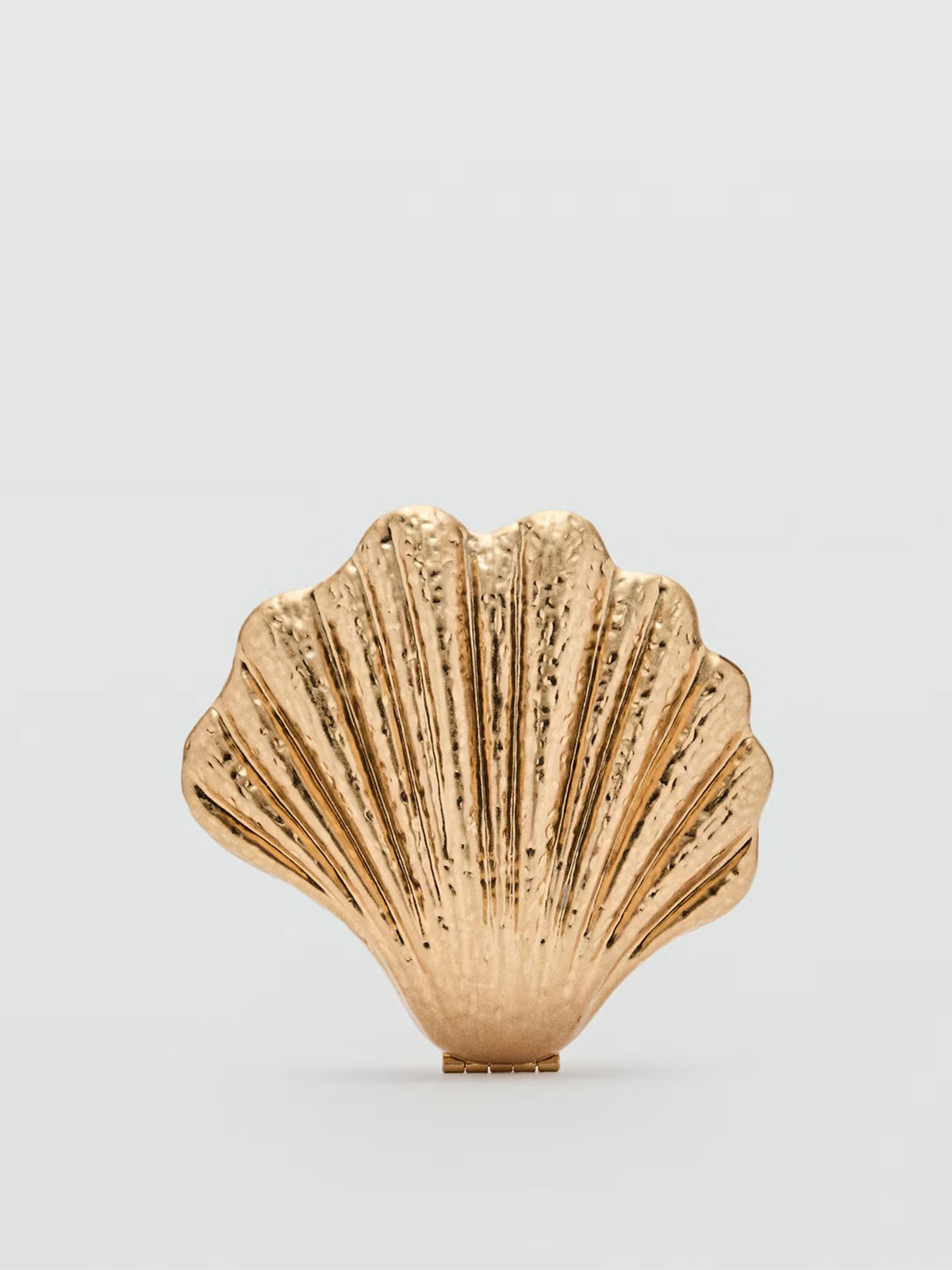 Shell Design Clutch Bag - Women | Mango Usa